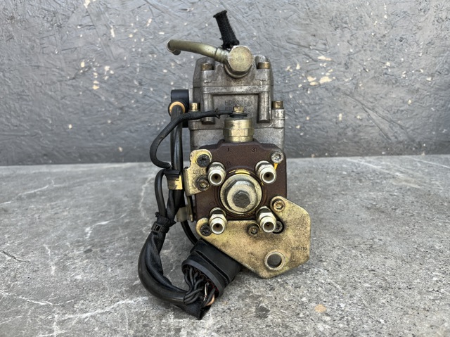 BOSCH 0460404977 Насос топливный высокого давления (ТНВД) в наличии Чернигов