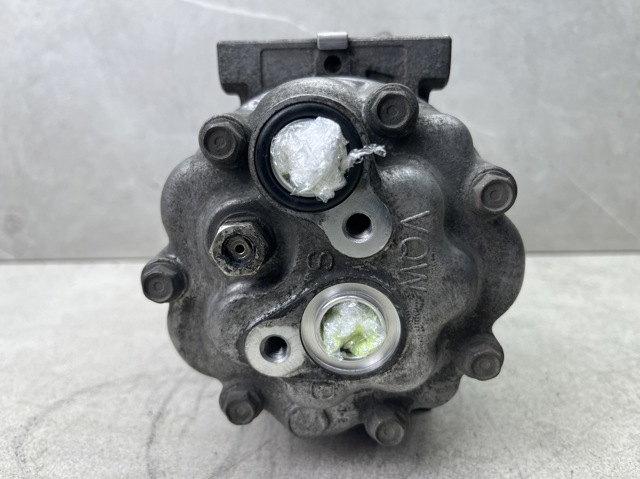 Компрессор кондиционера 1234257 FORD