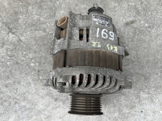 Генератор 231001HH1A NISSAN