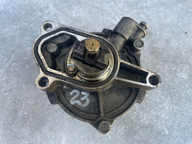 Вакуумный насос 288102A100 HYUNDAI