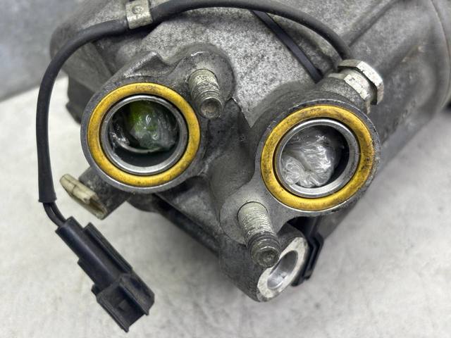 Компрессор системы кондиционирования 31292175 VOLVO