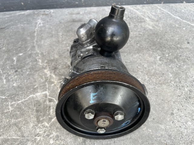 Насос рулевого управления 32416761414 BMW
