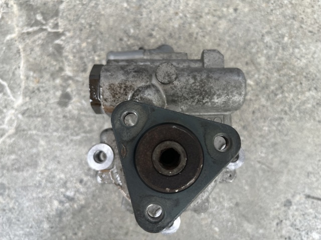 FIAT 46763561 Насос ГУР в наличии Ровно