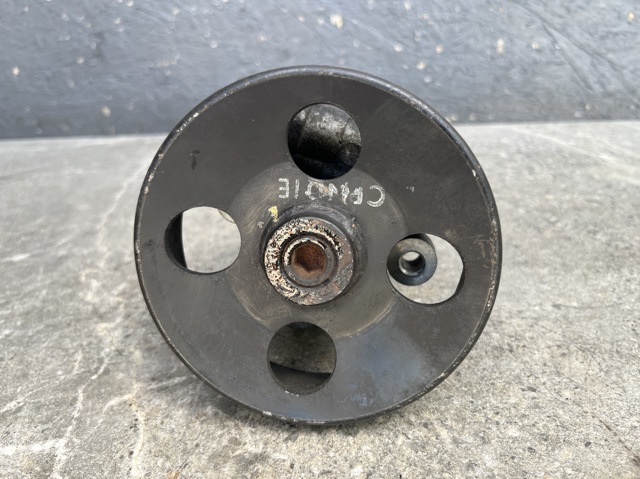 Насос гидравлики 571003K200 HYUNDAI
