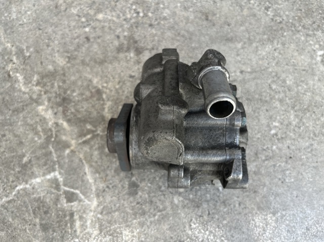Насос гидроусилителя механизма рулевого управления 7692955134 ZF PARTS