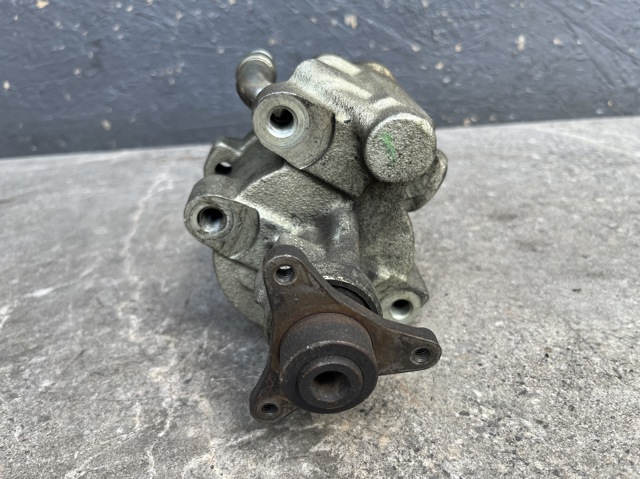 Помпа ГУР 7700417308 RENAULT