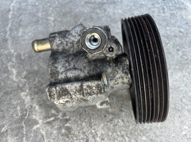 8200100082 RENAULT Насос ГУР купить в Черновцы