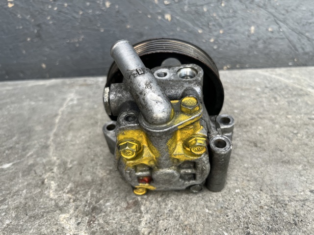 Помпа ГУР AG913A696CA FORD