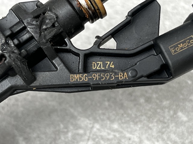 FORD BM5G9F593BA Форсунка впрыска топлива в наличии Черновцы