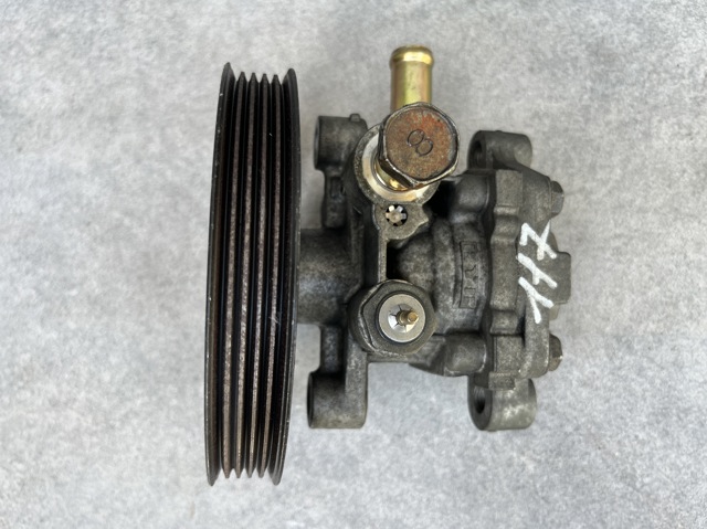 MN184075 MITSUBISHI Насос ГУР купить в Тернополь