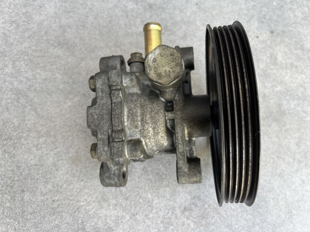 MN184075 MITSUBISHI Насос ГУР купить в Харьков