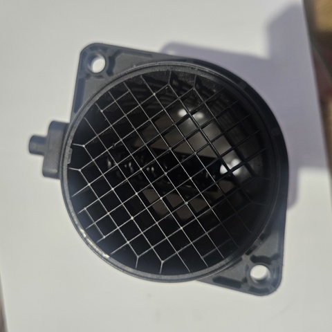 0281006132 BOSCH Датчик потока (расхода) воздуха, расходомер M.A.F. - (Mass Airflow) купить в Винница