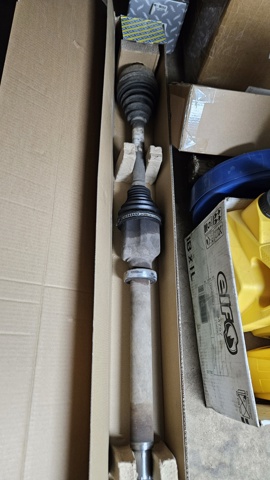 2348193 FORD Правая полуось купить в Николаев