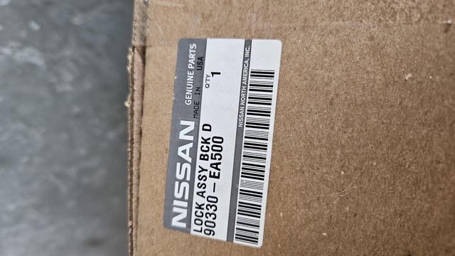 Замок стекла багажника (двери 3/5-й задней (ляды) 90330EA500 NISSAN