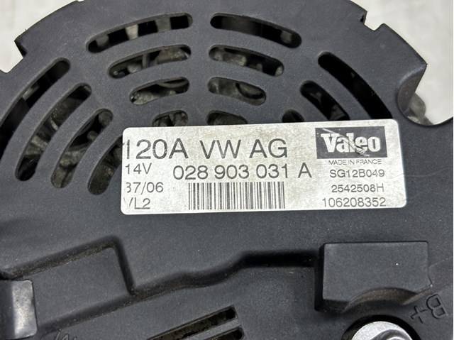VAG 028903031A Генератор в наличии Кривой Рог