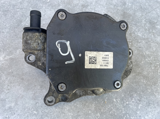 03L145207 VAG Вакуумный насос купить в Киев