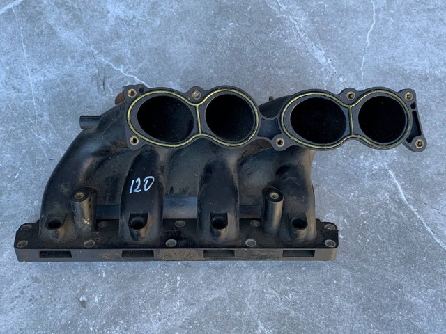 Коллектор впуск нижний 06A133206C PEUGEOT