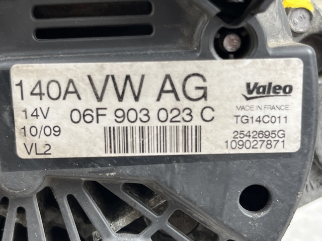 VAG 06F903023F Генератор в наличии Львов