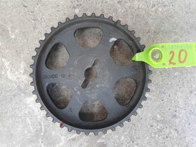 Звездочка привода коленвала двигателя 0K30E12425 HYUNDAI