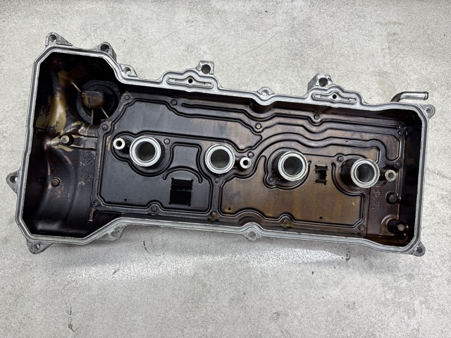 13264ED000 NISSAN Клапанная крышка купить в Чернигов