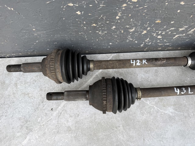 FORD 1C153B436CD Правая полуось в наличии Винница
