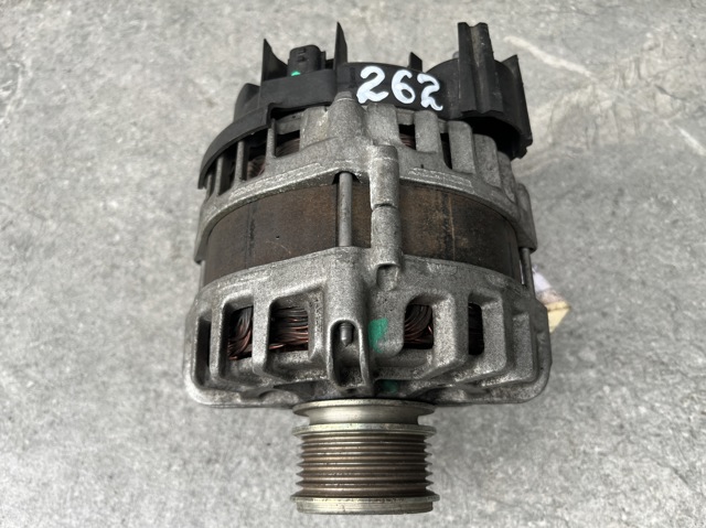 Генератор автомобильный 231003676R RENAULT