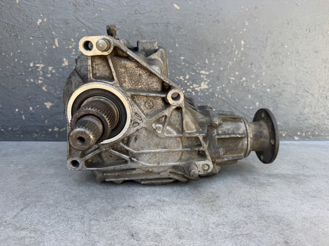 4730039130 HYUNDAI Раздатка (коробка раздаточная) купить в Черновцы