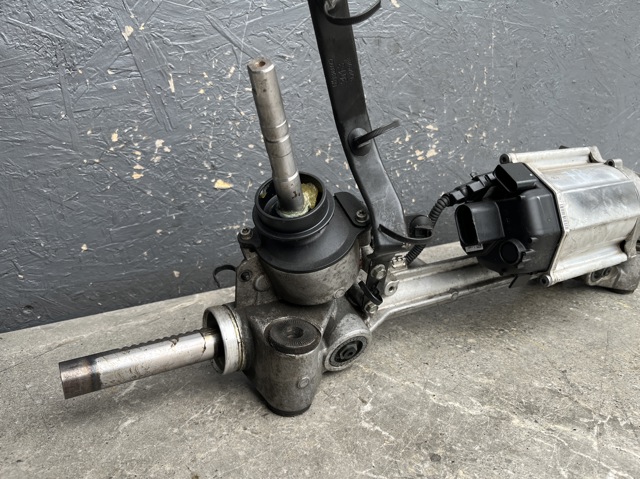 ZF PARTS 7817974101 Рулевая рейка в наличии Львов