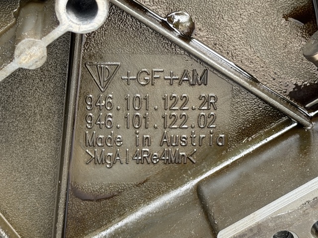 94610102202 PORSCHE купить в Ровно