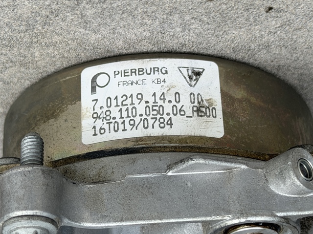 PORSCHE 94811005006 Насос вакуумный в наличии Кривой Рог