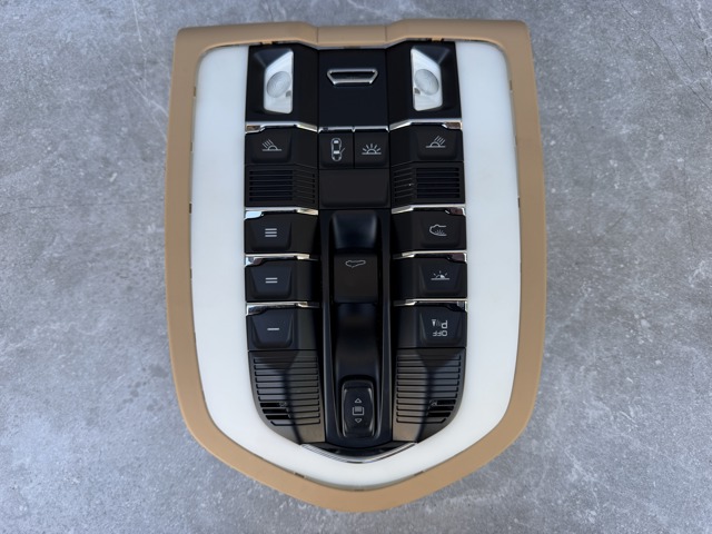 Лампочка освещения салона 95861395304 PORSCHE