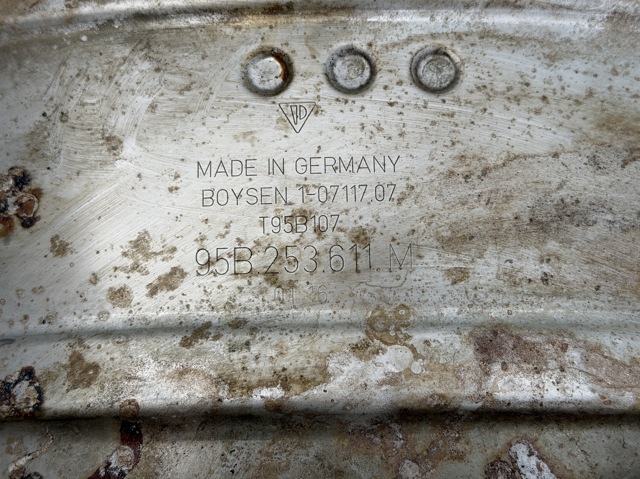 PORSCHE 95B253612E в наличии Хмельницкий