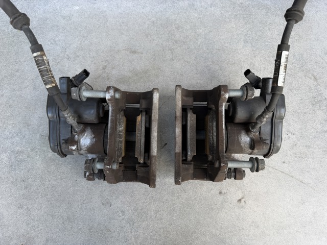 95B615423D PORSCHE Суппорт задний левый купить в Николаев
