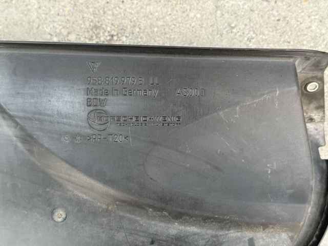 PORSCHE 95B819979B в наличии Харьков