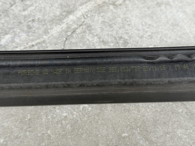 95B823737 купить Ужгород