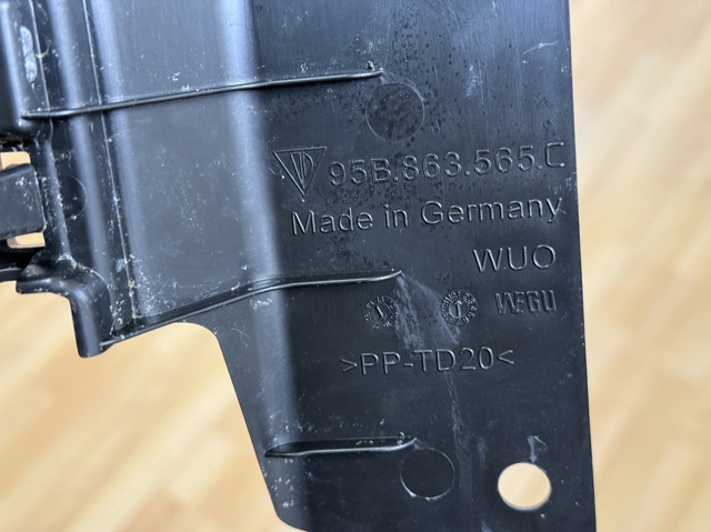 PORSCHE 95B863565C в наличии Николаев