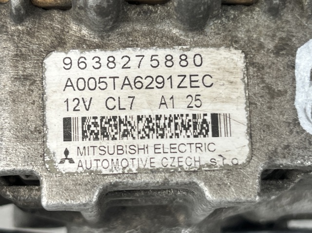 Автомобильный генератор 9642879680 PEUGEOT