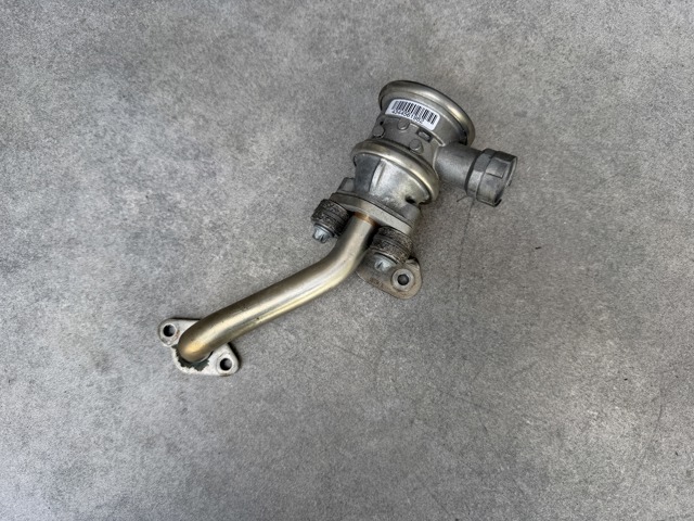 Клапан EGR, рециркуляции газов 99711320371 PORSCHE