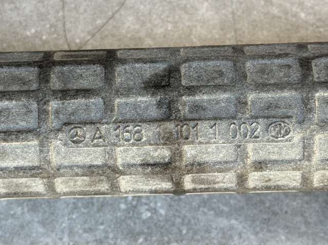 Рейка рулевая A16811011002 MERCEDES