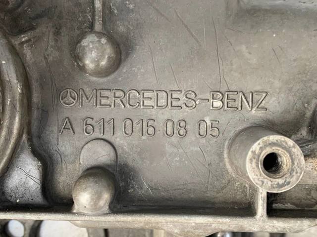 MERCEDES A6110160805 Крышка клапанная в наличии Николаев