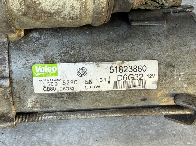 Стартер двигателя D6G32 VALEO