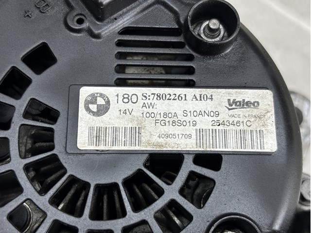 Автомобильный генератор FG18S019 VALEO