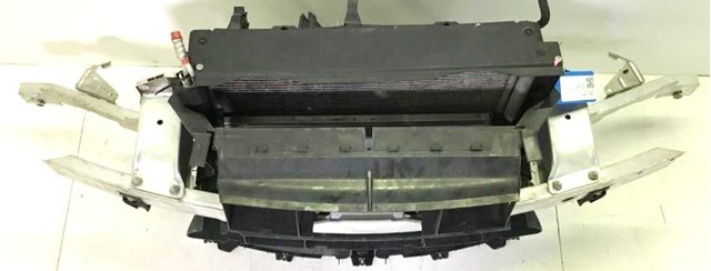 BMW 17117807624 Радиатор в наличии Житомир