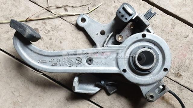 2204200312 MERCEDES купить в Киев