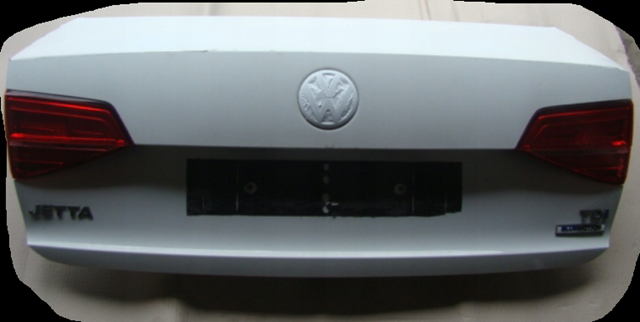 5C6827025E Крышка багажника купить Ирпень