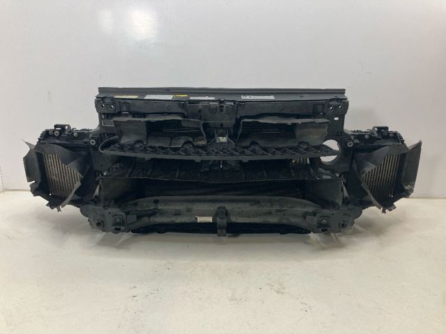 7L6145803H VAG Интеркулер купить в Полтава