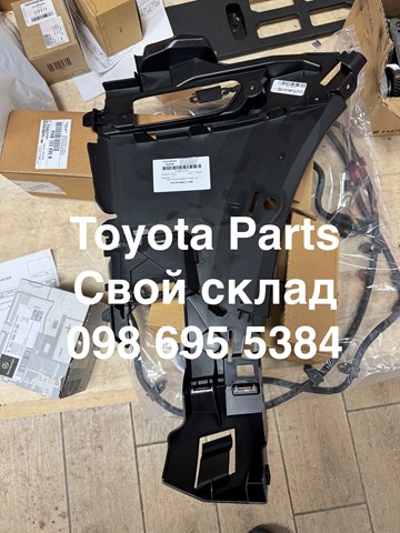 Направляющая переднего бампера, правая 9Y0807178C PORSCHE