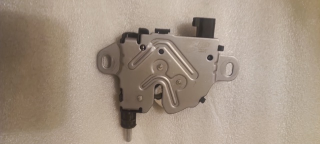 Запор капота (замок и привод замка капота) 30823261 AND