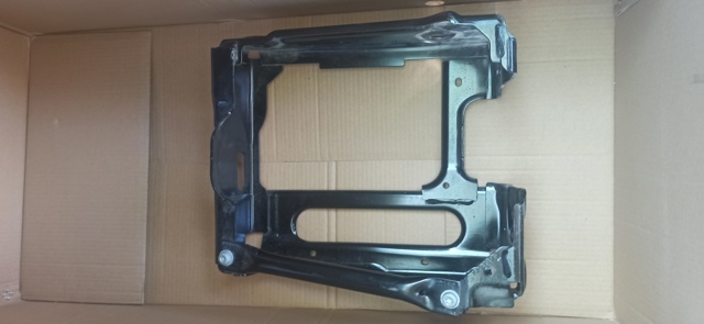 BMW 51117399916 Кронштейн арки колеса (лонжерона) правый в наличии Сумы