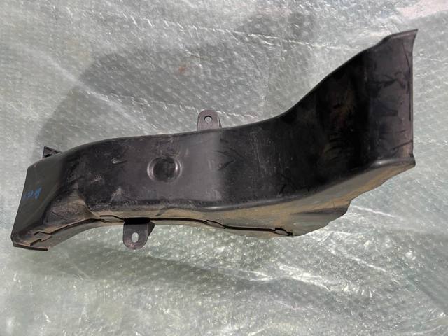 51747396939 BMW Воздуховод тормозного диска левый купить в Черновцы